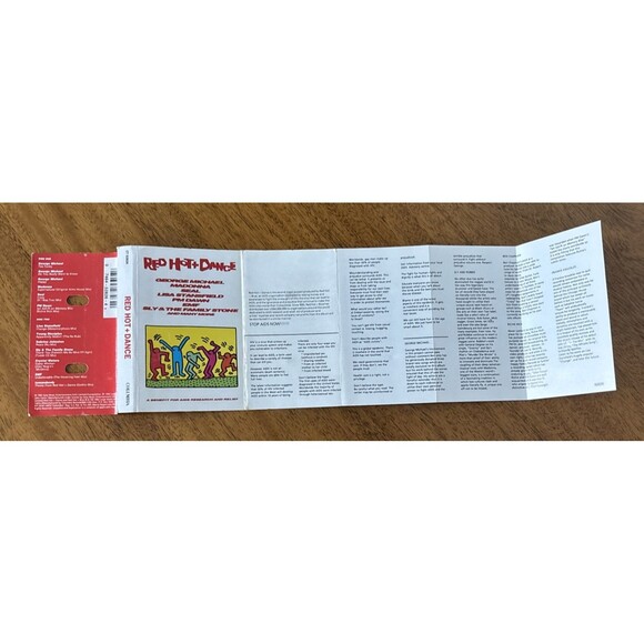 Red Hot + Dance - AIDS Research & Relief Benefit Album - Cassette Tape (1992) - Picture 7 of 8